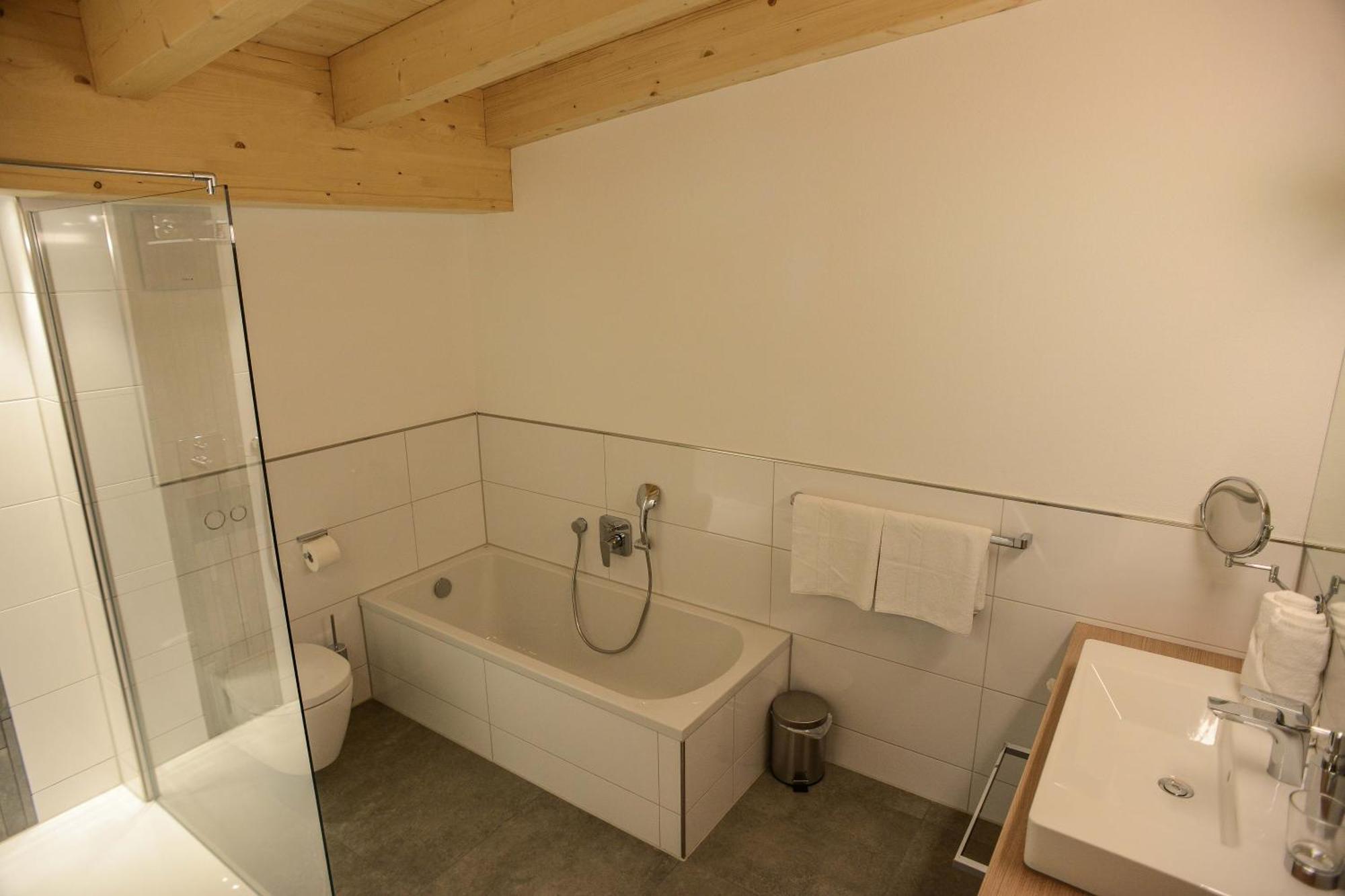R Appartements Sommerbergbahnen Inklusive Tannheim Bilik gambar