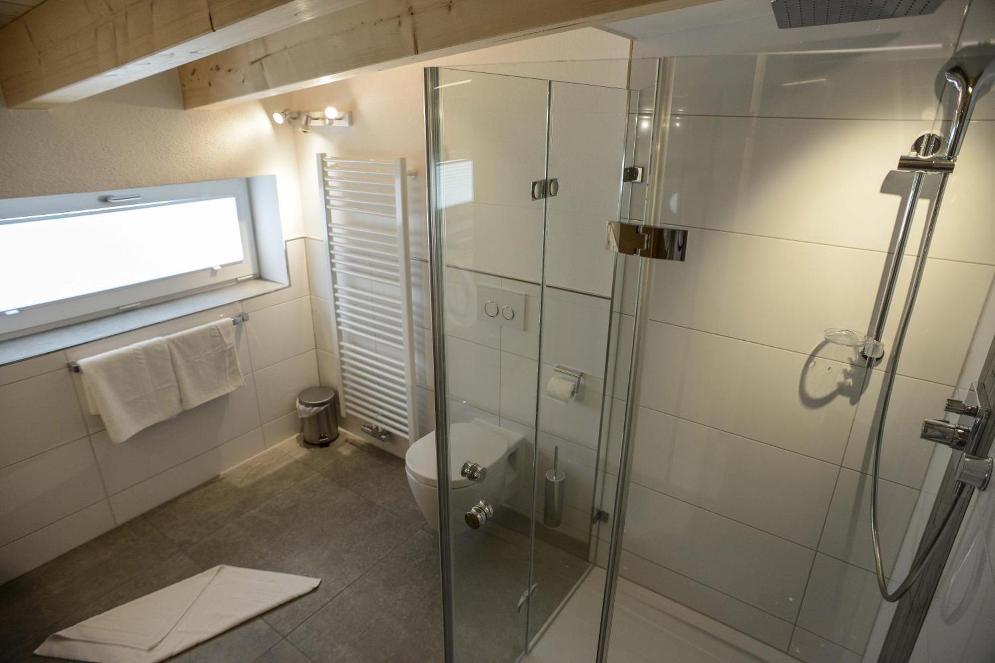 R Appartements Sommerbergbahnen Inklusive Tannheim Bilik gambar